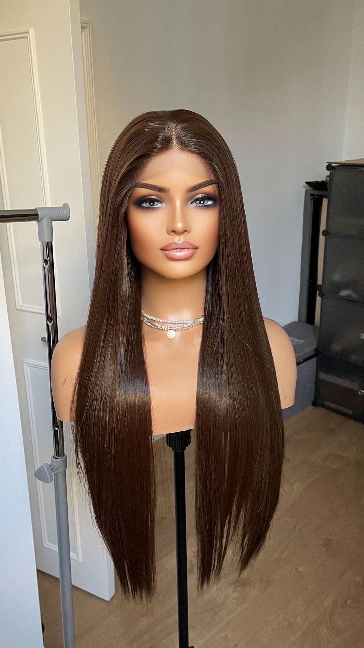 Straight wig 13x4 - colour range